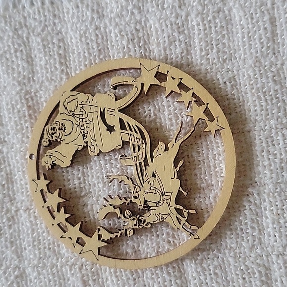 Laser cut wood Christmas ornaments - Picture 9 of 11